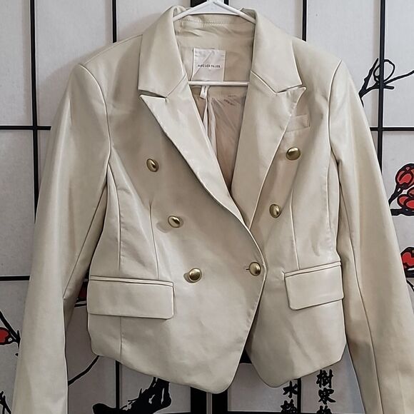 AVEC LES FILLES X BAGATELLE.NYCGOLD BUTTON FAUX LEATHER BLAZER - Picture 3 of 12